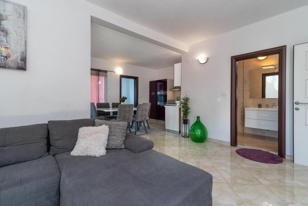 Holiday Villa Nostra Trogir Eksteriør billede
