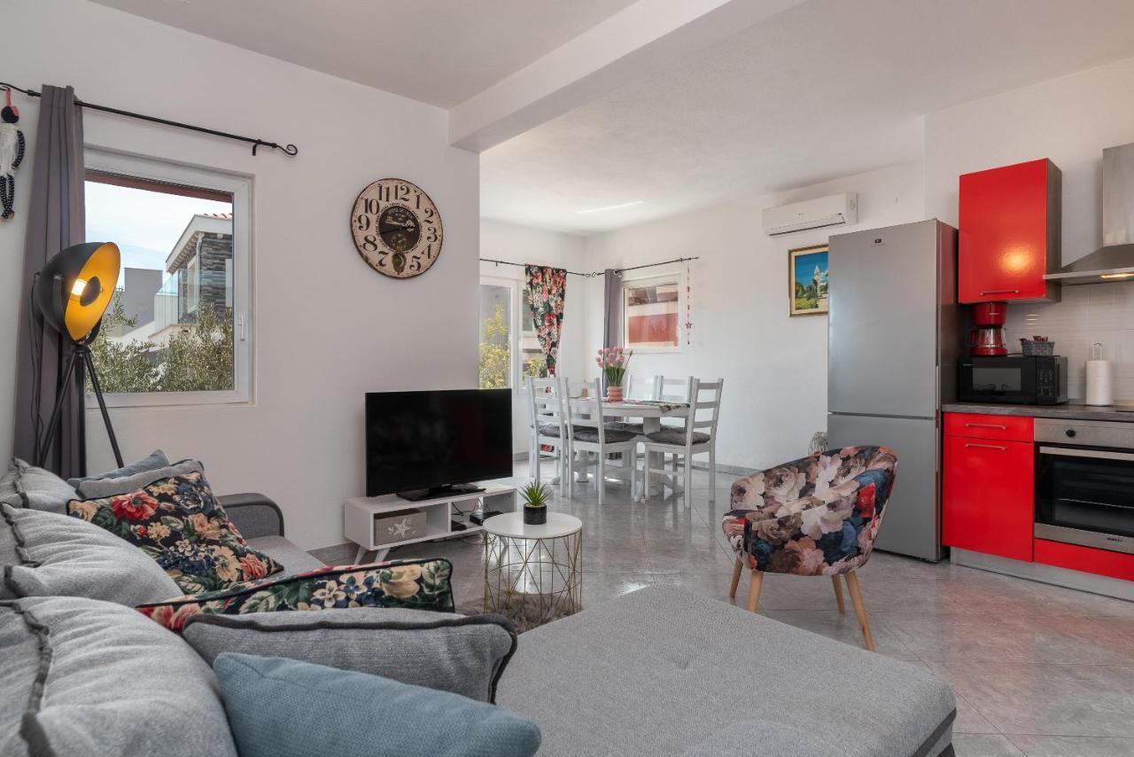 Holiday Villa Nostra Trogir Eksteriør billede